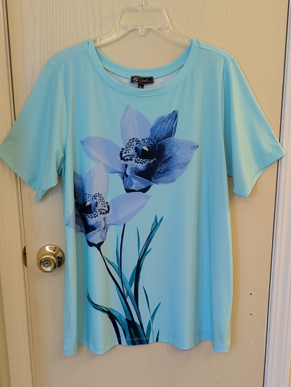 DG2 by Diane Gilman Light Blue Floral Crew Neck Top Size L